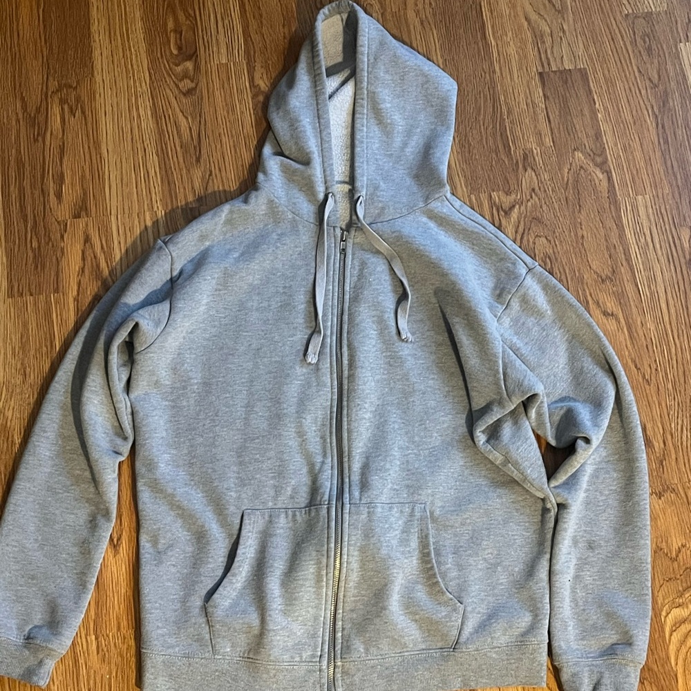 Gray Women’s Zip-up Hoodie